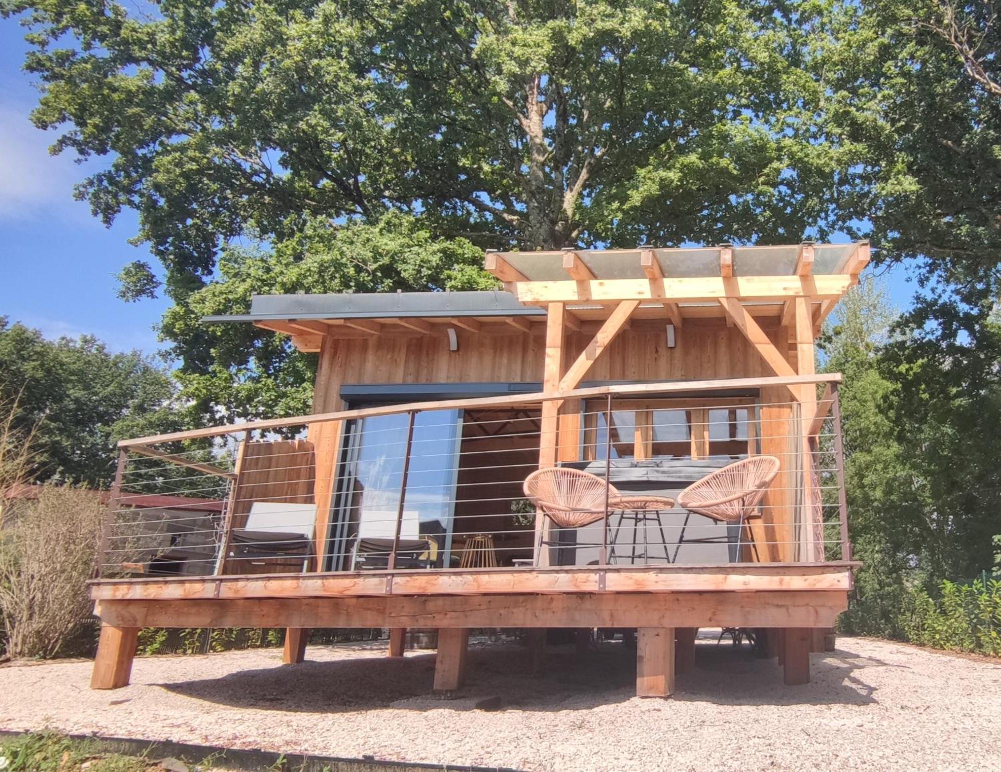 Logis Hotel -Spa-Restaurant Le Saint Antoine Lamarche-Sur-Saone Exterior photo